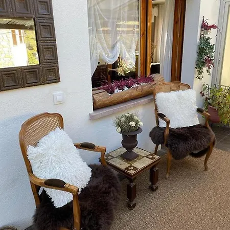 Casa O Xalet A Pie Del Funicamp - Villa